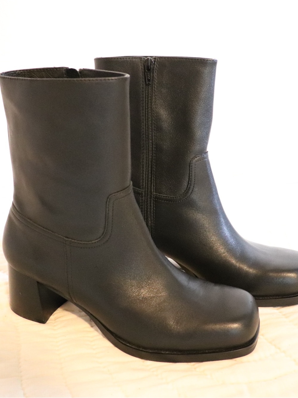 INTENTIONALLY BLANK Black Leather Mid-Calf Block Heel Boots Size 11